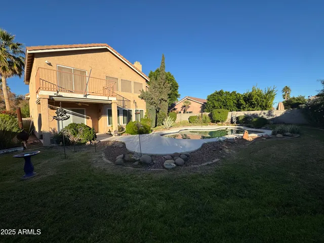 $2,800 | 955 West Cooley Drive, Gilbert, AZ 85233