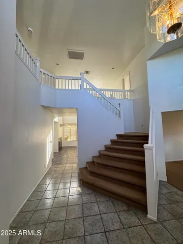 $2,800 | 955 West Cooley Drive, Gilbert, AZ 85233