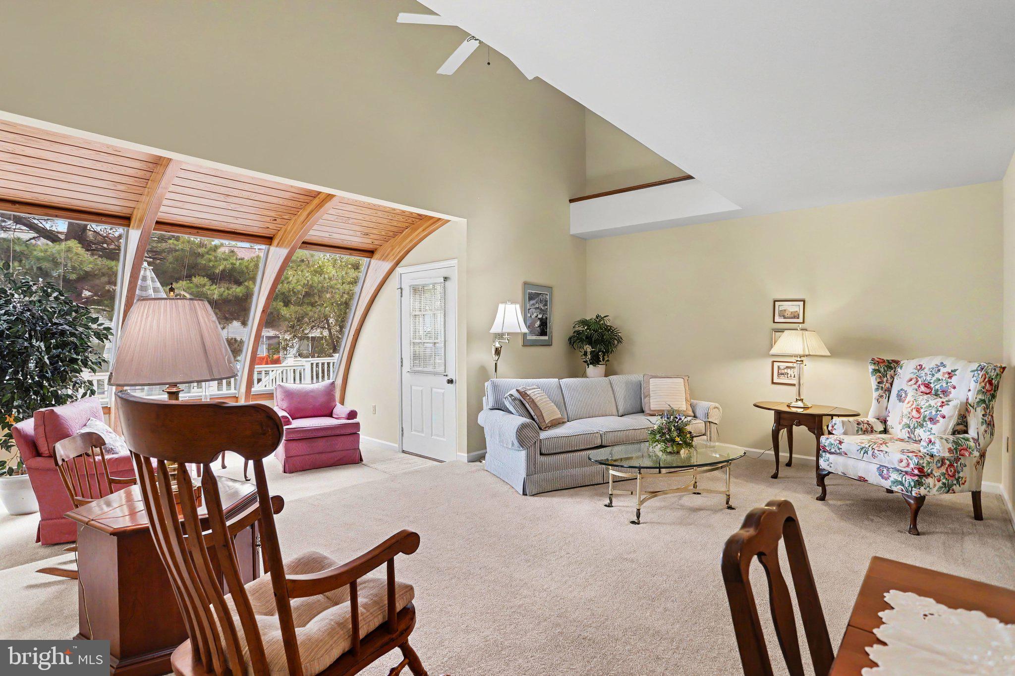 129 Pepperton Court Lititz, PA 17543 - Photo 8 of 32