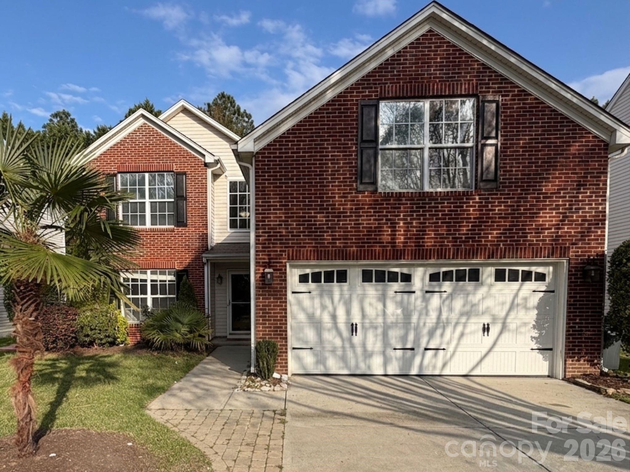 512 Red Oak Court Fort Mill, SC 29708 - Photo 1 of 1 a front view of a house