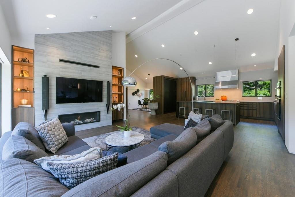 9 Woodland Road Boston, MA 02130 - Photo 21 of 42 Gallery Image 21