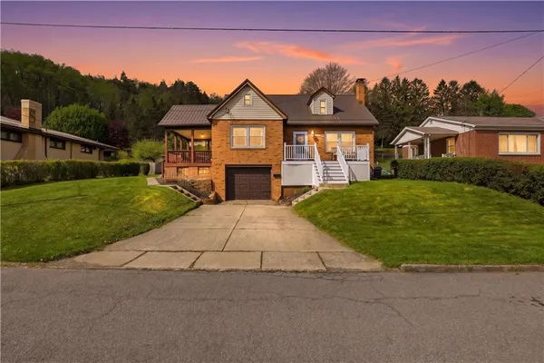 $176,000 | 1916 Hillside Avenue, Windber, PA 15963