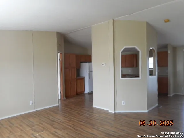 $199,500 | 165 Crestfield Drive, Pleasanton, TX 78064