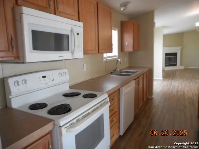 $199,500 | 165 Crestfield Drive, Pleasanton, TX 78064