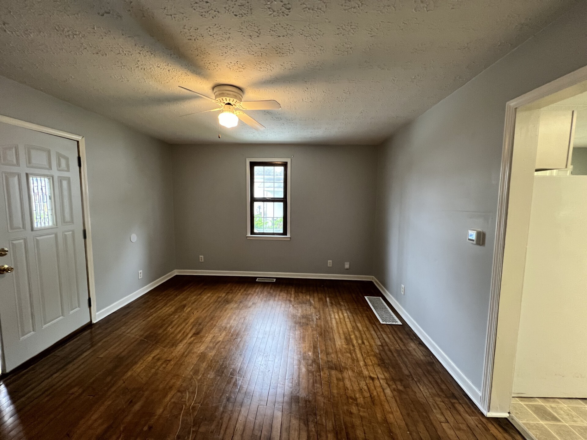 323 Park Avenue New Castle, IN 47362 - Photo 6 of 16