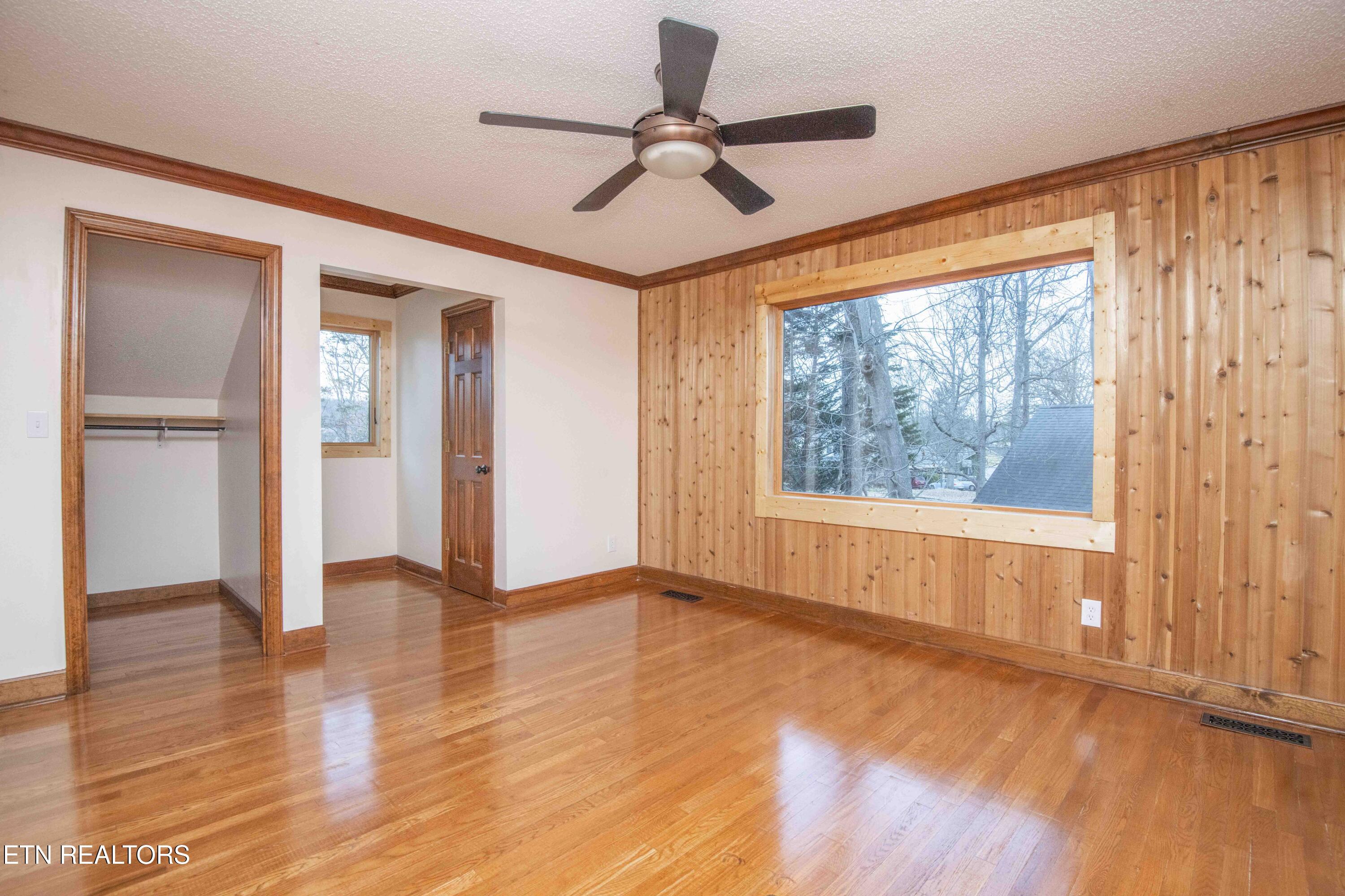 126 Claremont Road Oak Ridge, TN 37830 - Photo 23 of 46 master bed 2_1