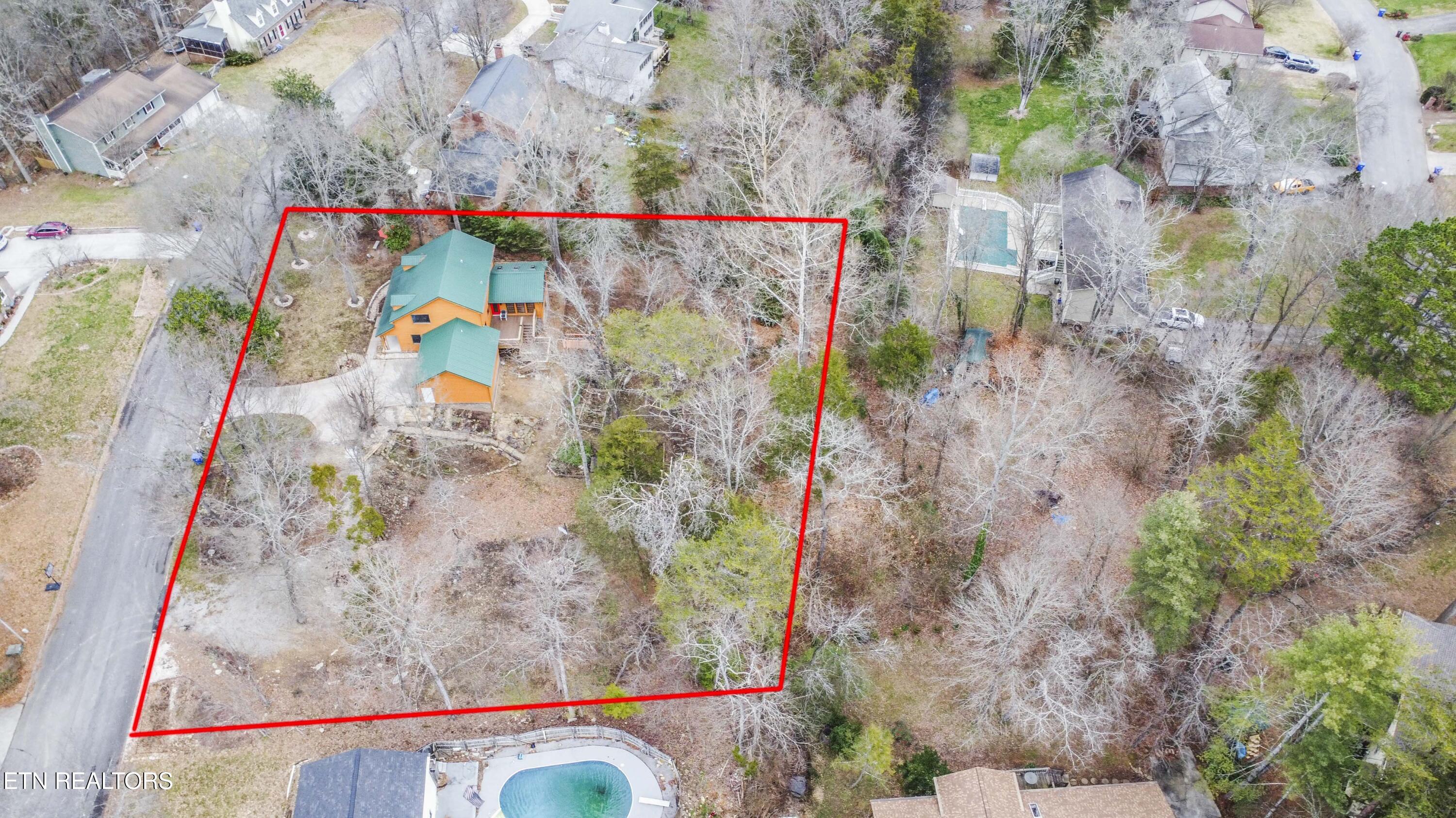 126 Claremont Road Oak Ridge, TN 37830 - Photo 40 of 46 drone 2_1