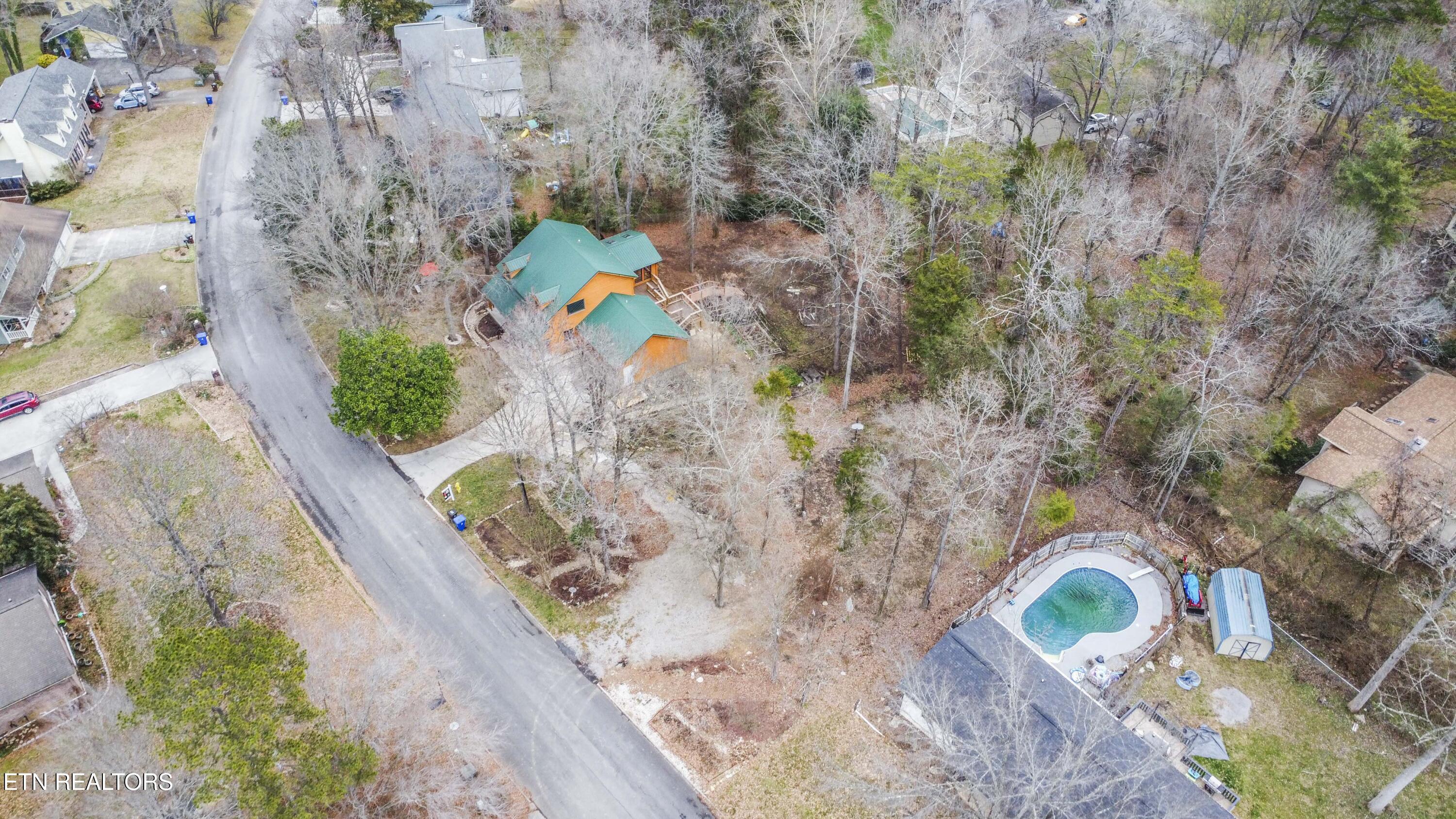 126 Claremont Road Oak Ridge, TN 37830 - Photo 41 of 46 drone 4_1