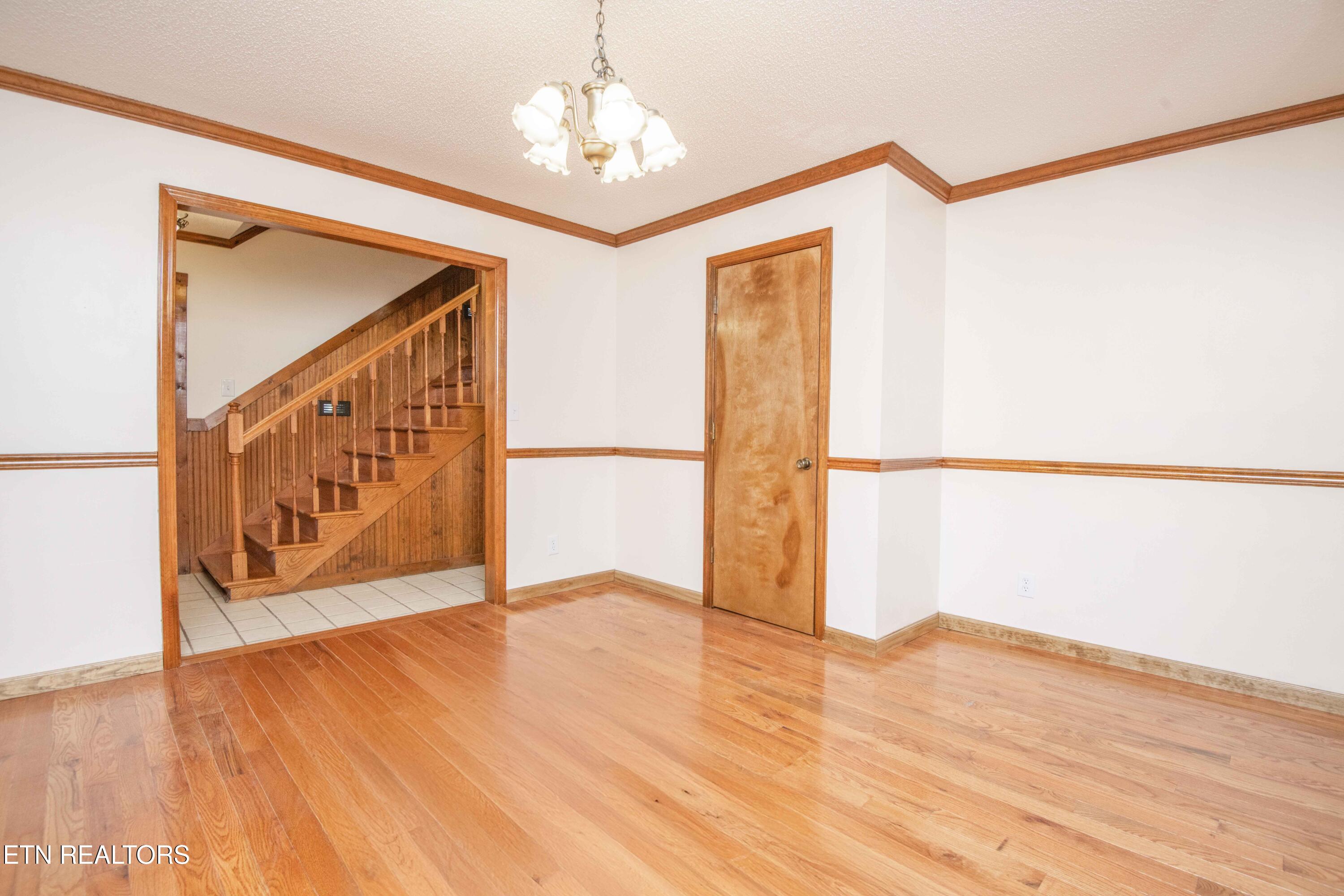 126 Claremont Road Oak Ridge, TN 37830 - Photo 8 of 46 dining 1_1