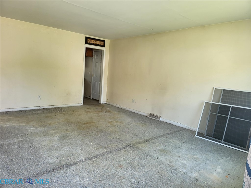 23 Colony Road Newport News, VA 23602 - Photo 10 of 34