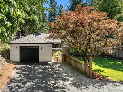 $1,048,000 | 7245 Northeast 170th Street, Kenmore, WA 98028