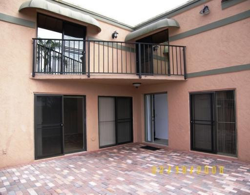 8213 Thames Boulevard, Unit A Boca Raton, FL 33433 - Photo 2 of 16 Exterior Front