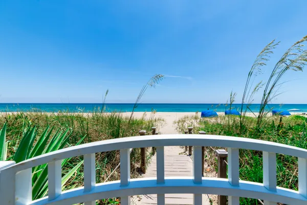 $9,500 | 2780 South Ocean Boulevard, Unit 509, Palm Beach, FL 33480