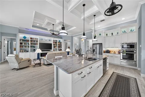 $1,250,000 | 2803 Southwest 25th Terrace, Cape Coral, FL 33914