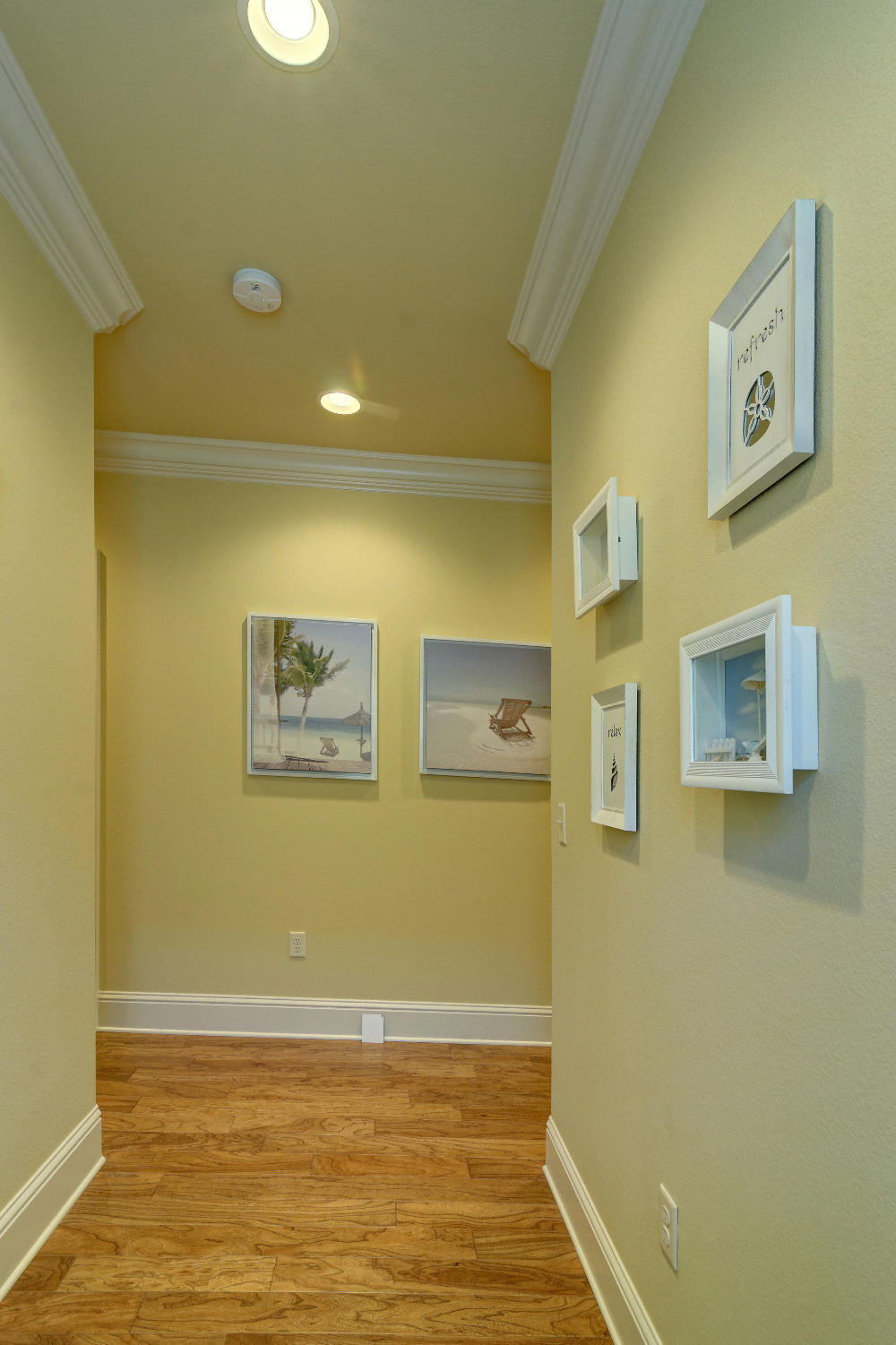 1884 Baytowne Loop Miramar Beach, FL 32550 - Photo 21 of 46 30_Second_Story_Landing_01
