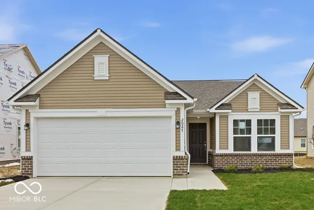 $238,999 | 2027 Black Oak Drive, Shelbyville, IN 46176