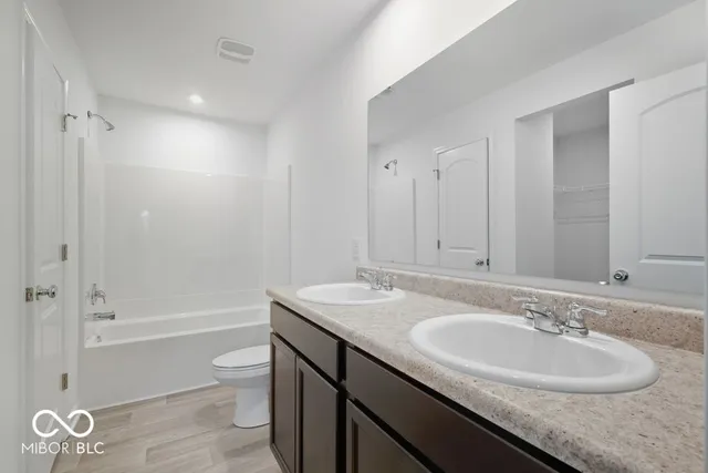 $238,999 | 2027 Black Oak Drive, Shelbyville, IN 46176