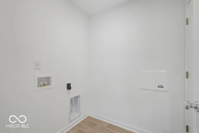 $238,999 | 2027 Black Oak Drive, Shelbyville, IN 46176