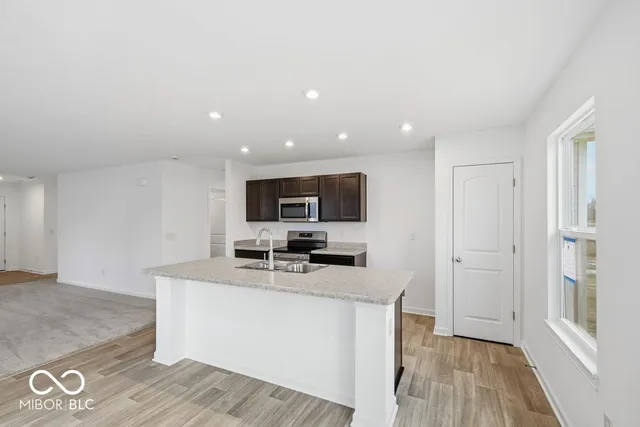 $238,999 | 2027 Black Oak Drive, Shelbyville, IN 46176