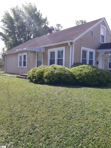 $160,000 | 114 North Owens Street, Clinton, SC 29325