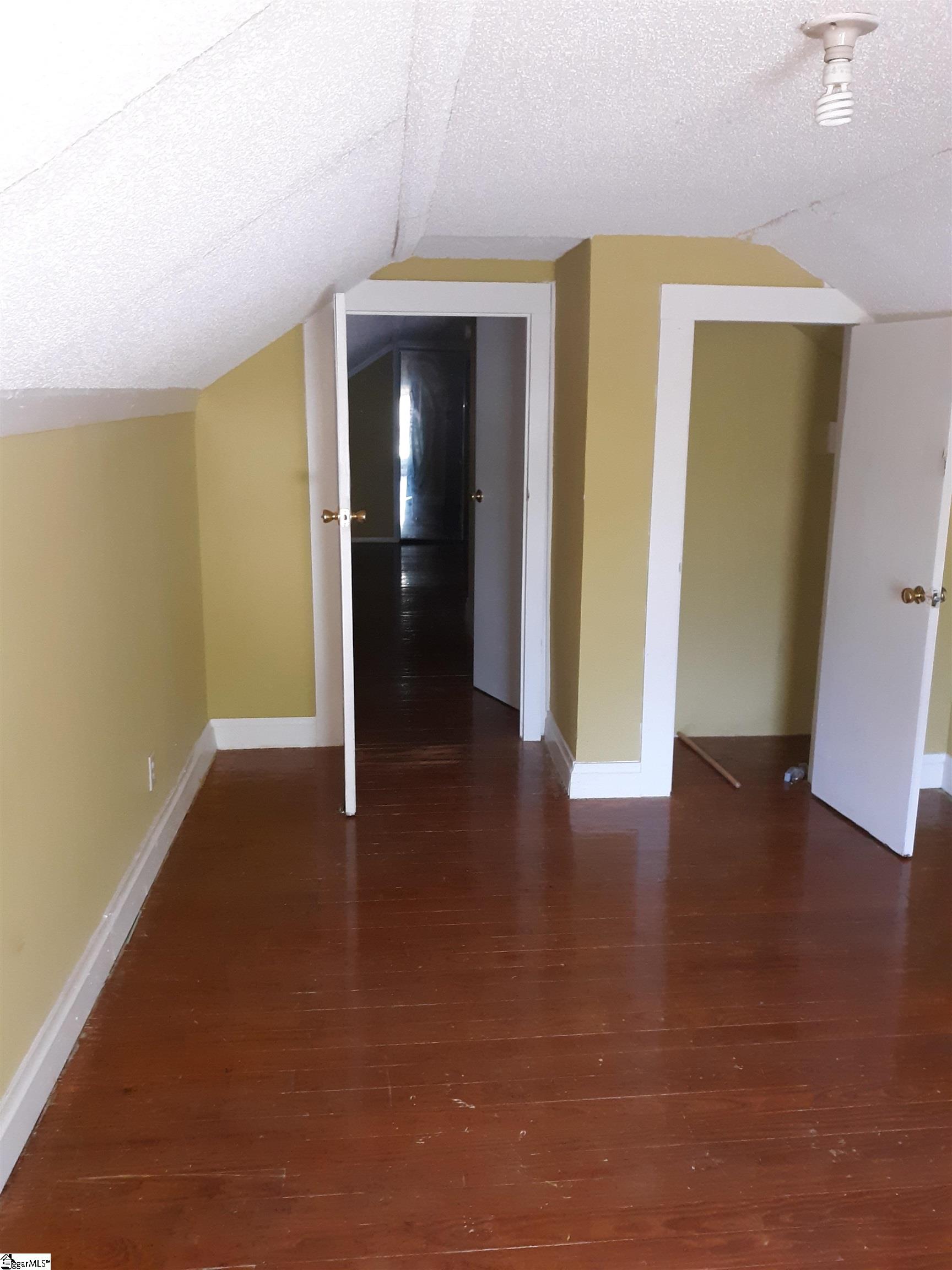 114 North Owens Street Clinton, SC 29325 - Photo 9 of 9