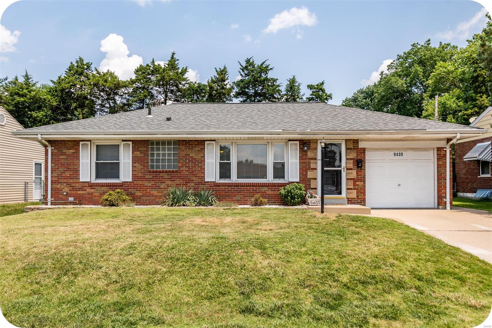 9439 Reavis Barracks Road St. Louis, MO 63123 - Photo 1 of 34