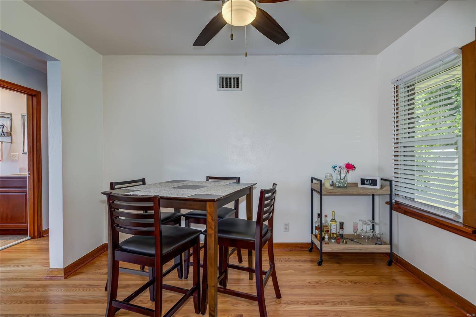 9439 Reavis Barracks Road St. Louis, MO 63123 - Photo 9 of 34