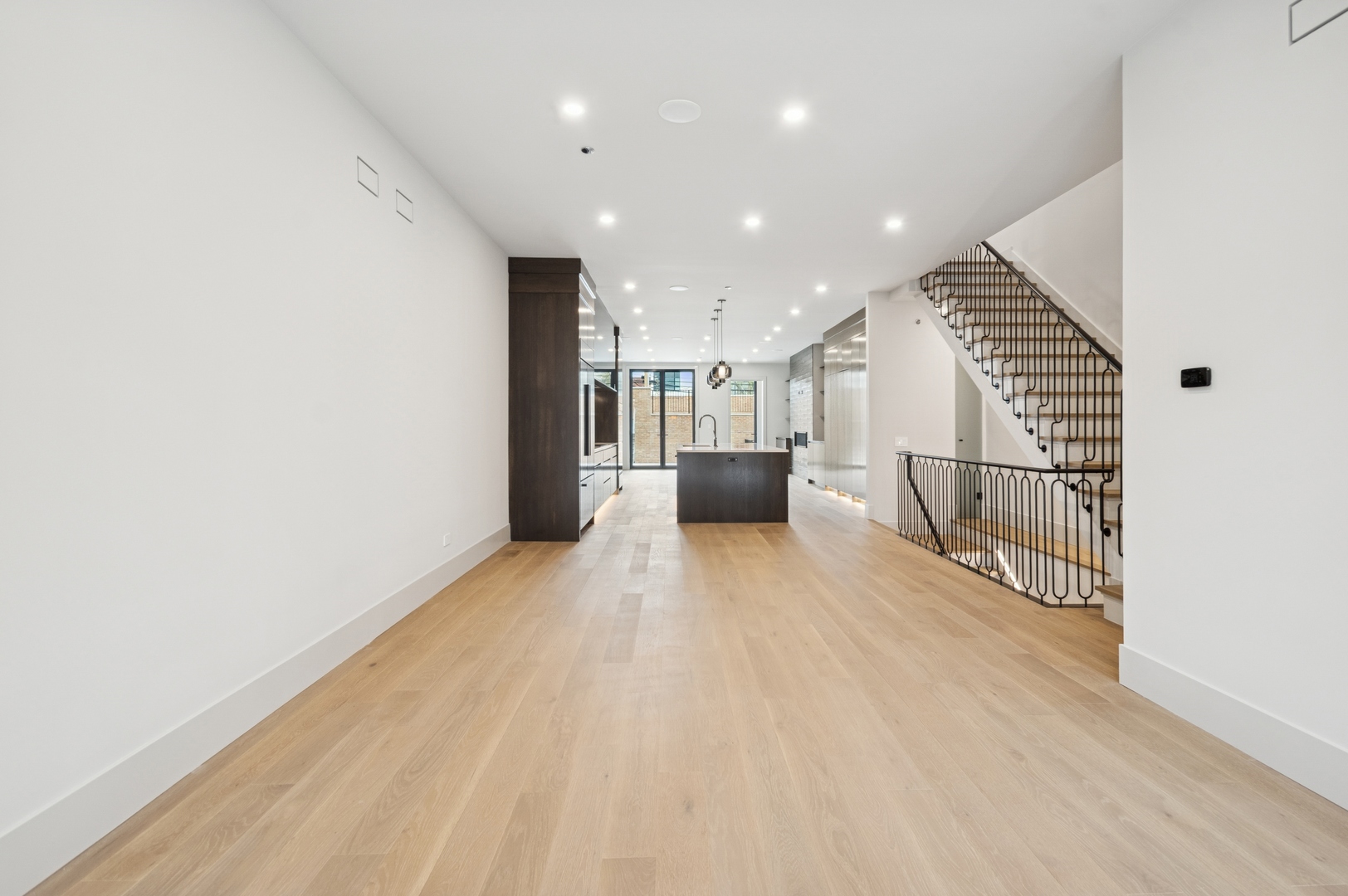 2434 West Superior Street Chicago, IL 60612 - Photo 11 of 51