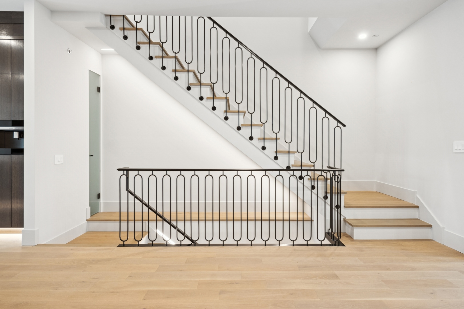 2434 West Superior Street Chicago, IL 60612 - Photo 20 of 51