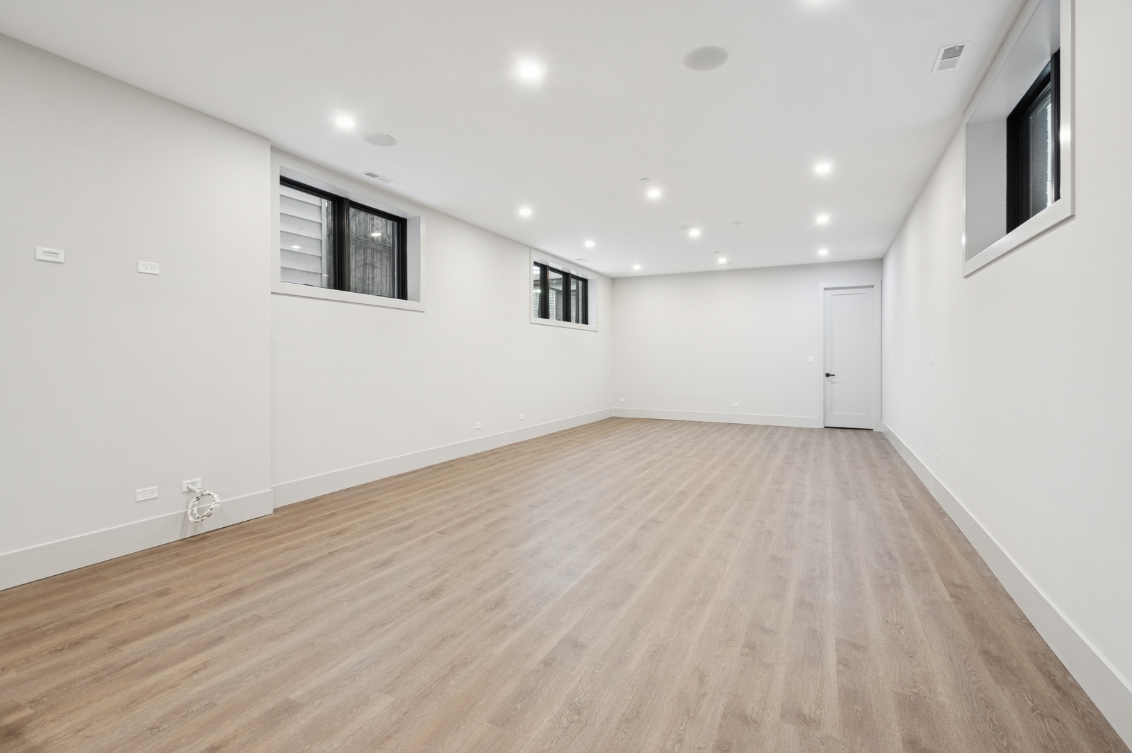 2434 West Superior Street Chicago, IL 60612 - Photo 37 of 51