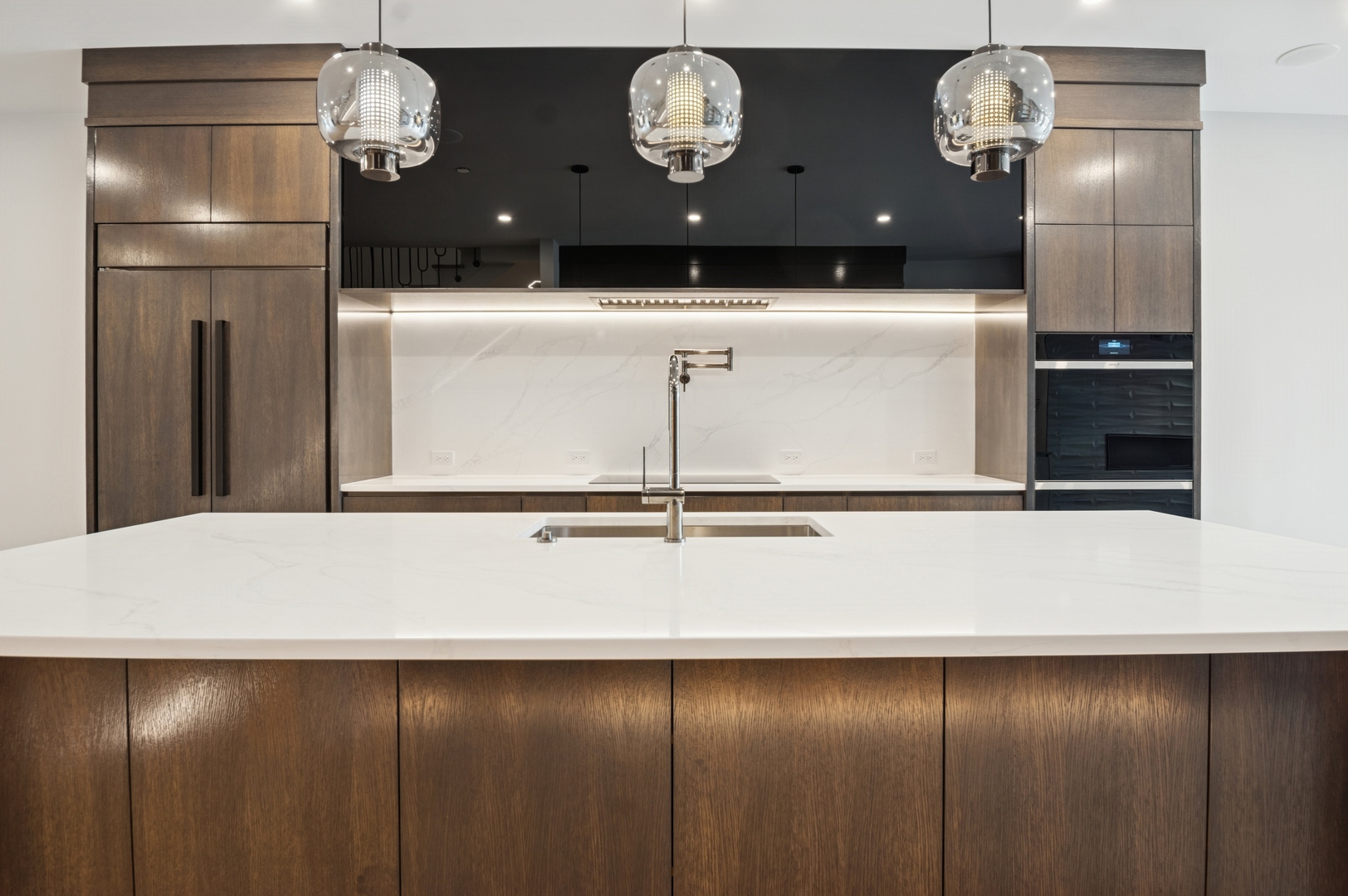 2434 West Superior Street Chicago, IL 60612 - Photo 7 of 51