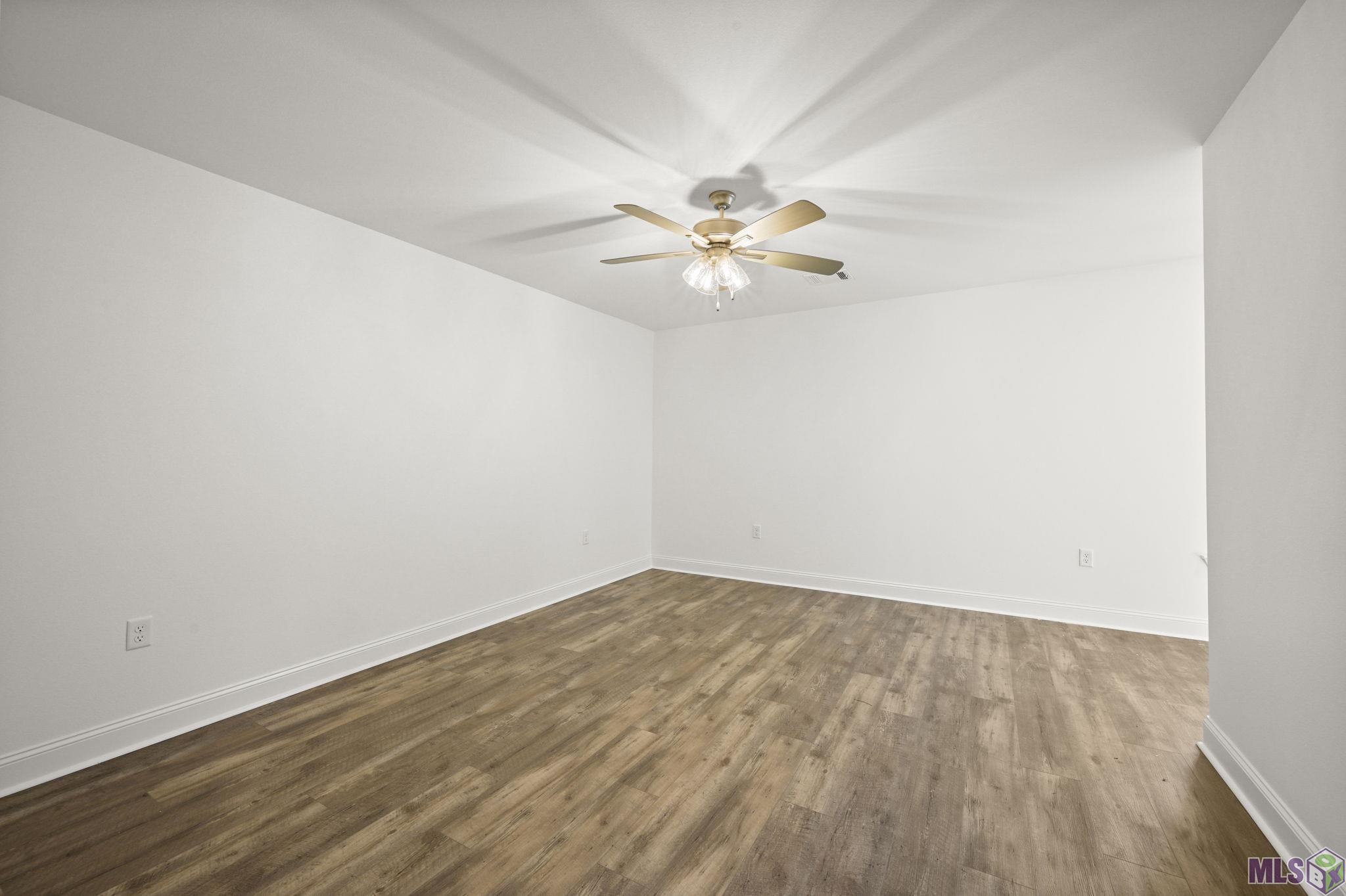 33242 Clinton Allen Road Denham Springs, LA 70706 - Photo 10 of 14 Gallery Image 10