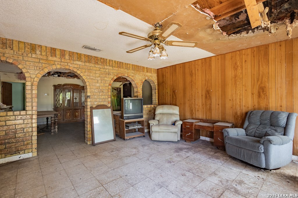 1850 Eidson Road Eagle Pass, TX 78852 - Photo 22 of 44