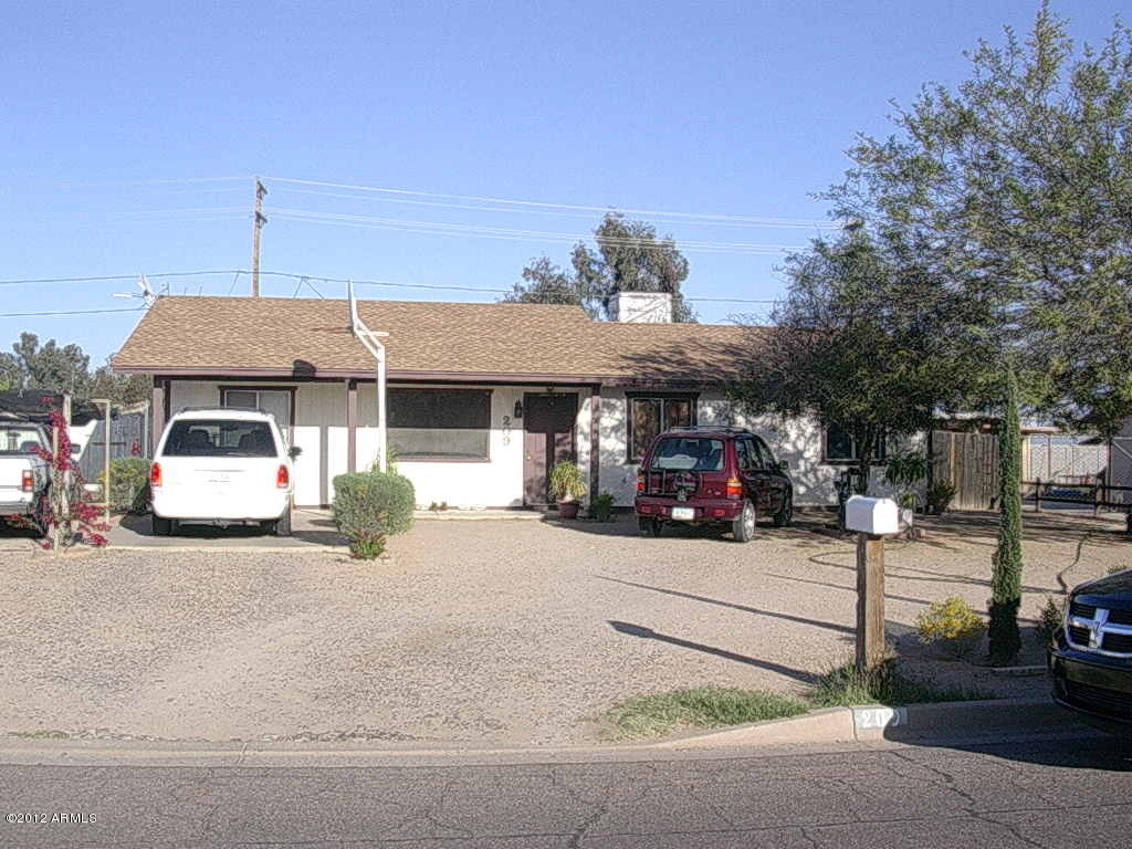 209 North Hawes Road Mesa, AZ 85207 - Photo 1 of 4 FRONT VIEW
