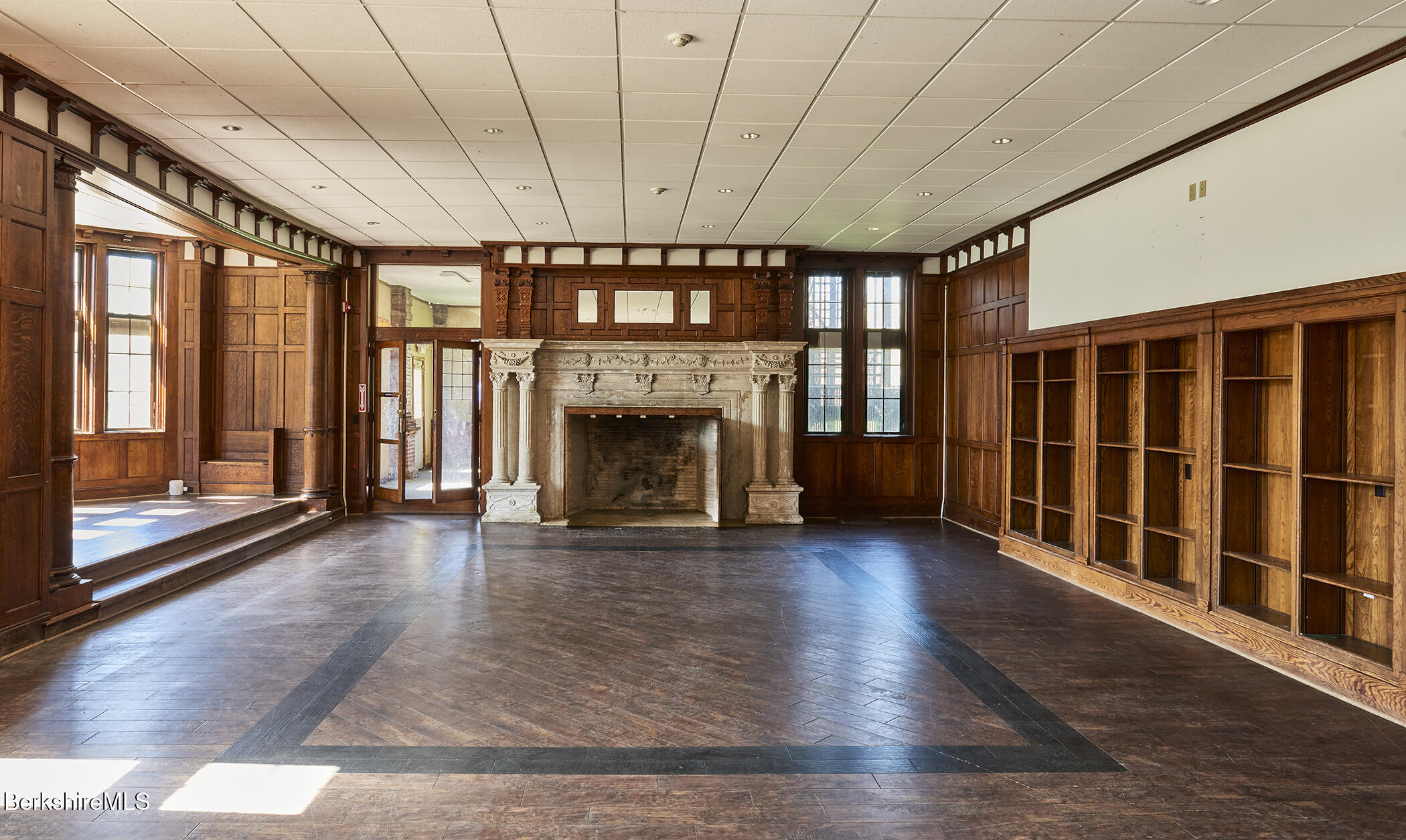 349 Old Stockbridge Road Lenox, MA 01240 - Photo 10 of 54 Overlee House - Ballroom From Entrance