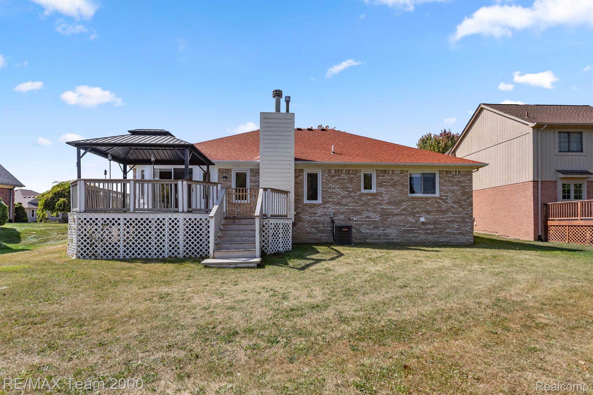 47852 Racewood Drive Macomb, MI 48044 - Photo 36 of 49 Gallery Image 36