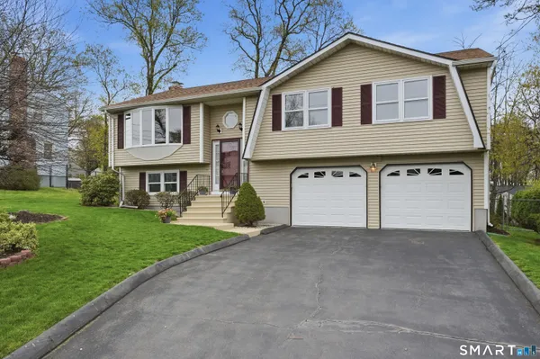 $339,900 | 131 Torkom Drive, New Britain, CT 06053
