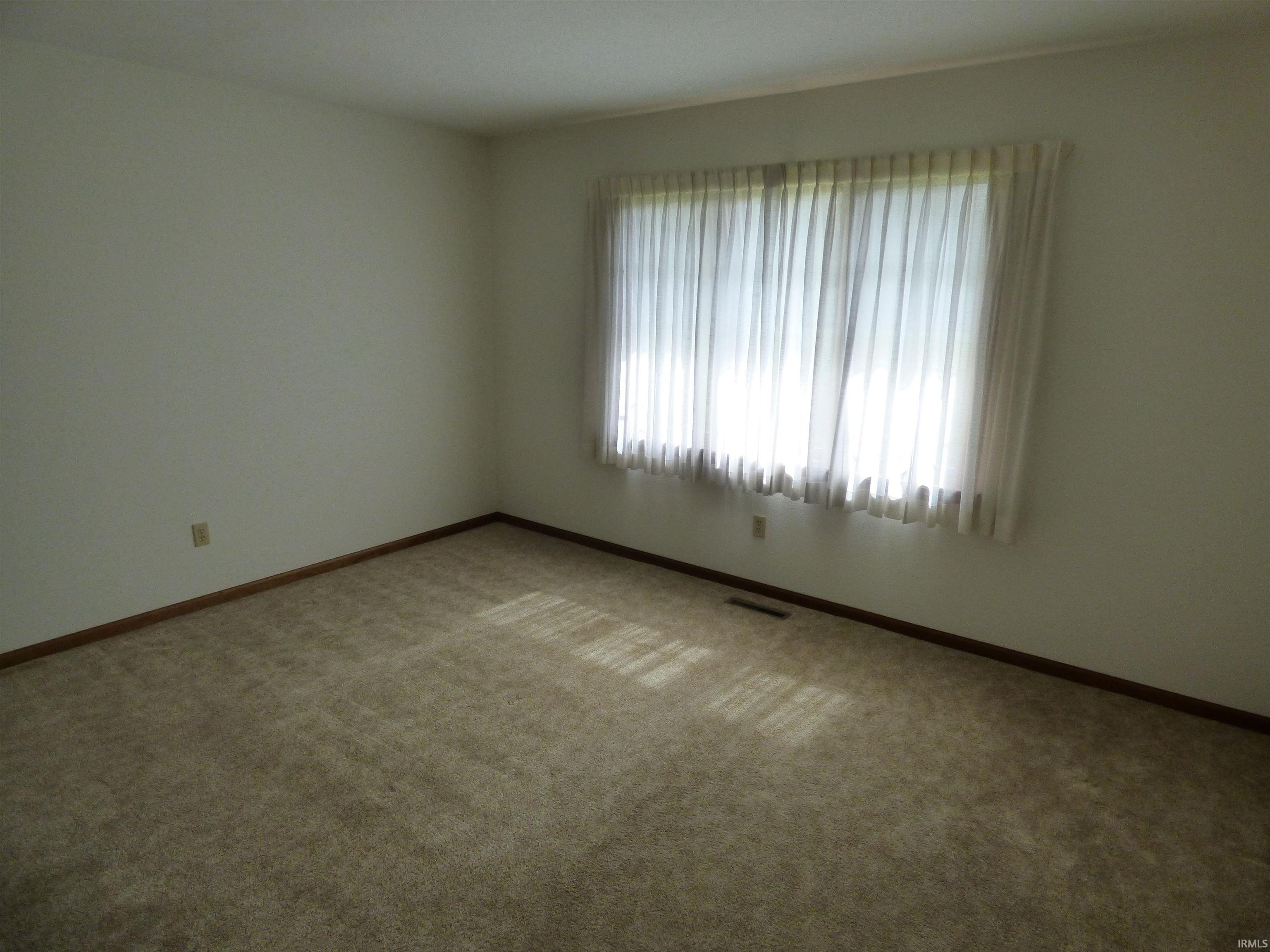 25520 Fawn Ridge Drive South Bend, IN 46619 - Photo 11 of 22