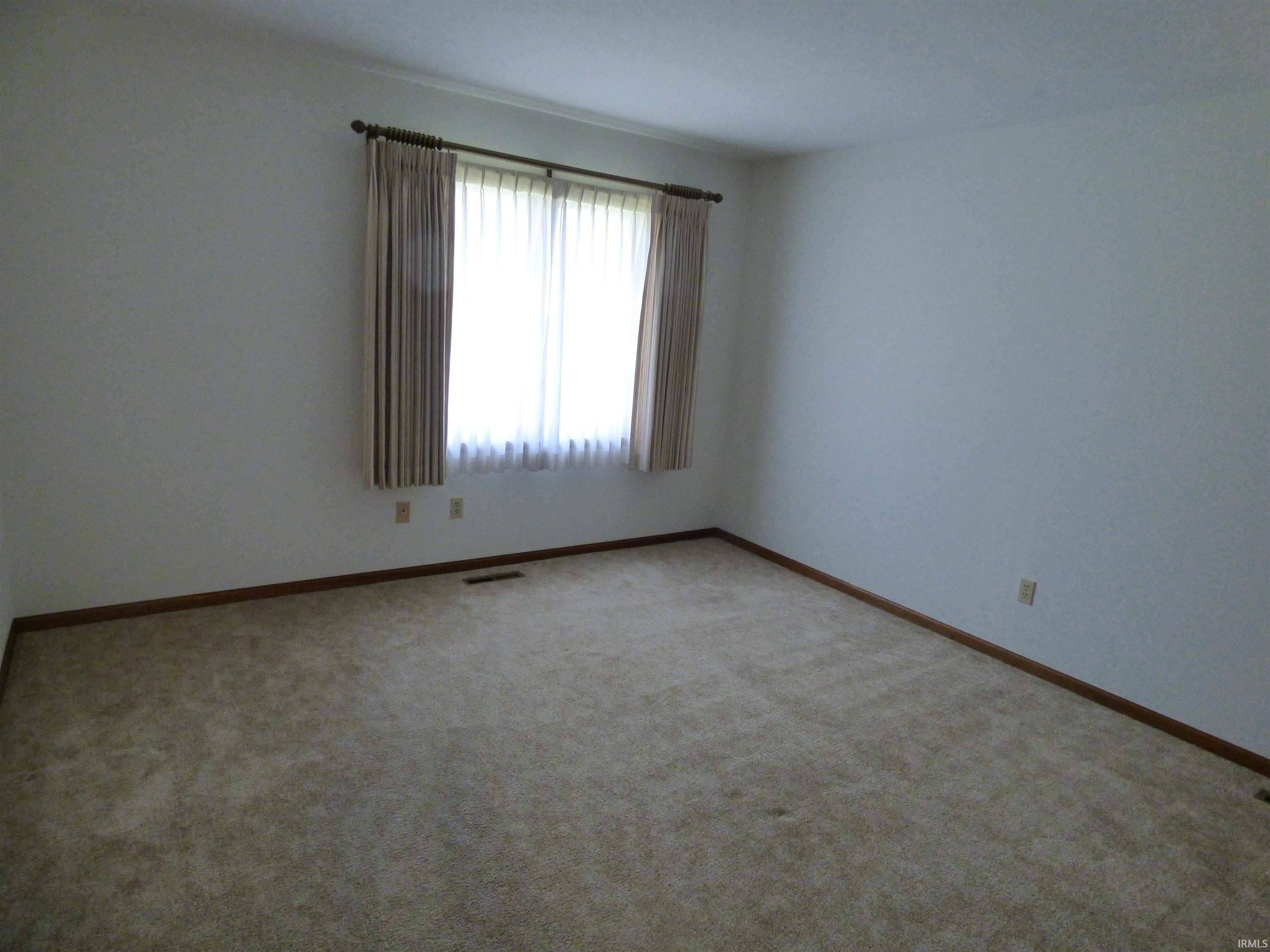 25520 Fawn Ridge Drive South Bend, IN 46619 - Photo 12 of 22