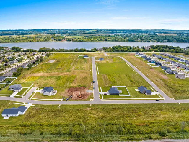 $74,900 | 405 Lansdowne Street, Unit 269, De Pere, WI 54115