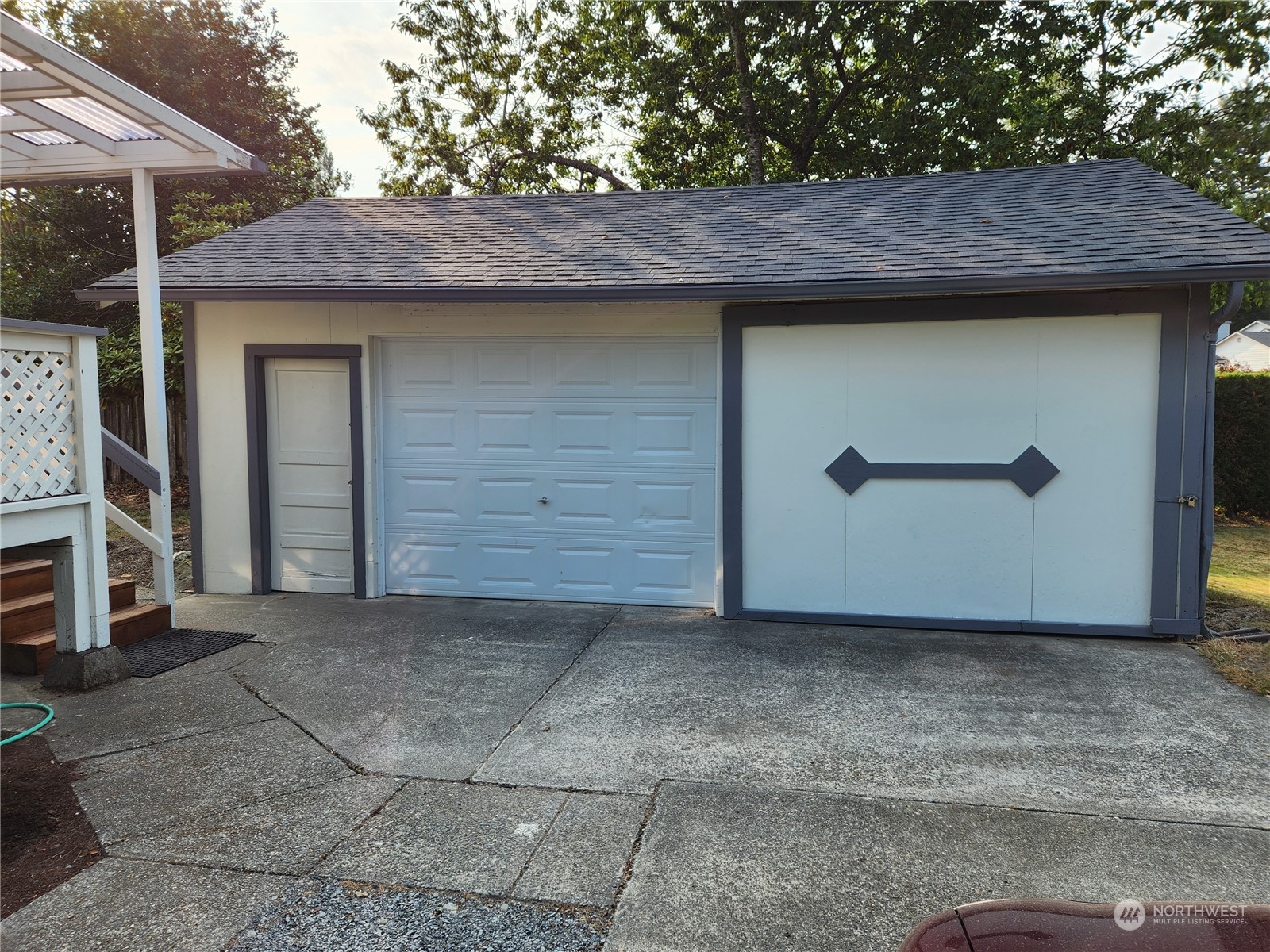 7426 Lower Ridge Road Everett, WA 98203 - Photo 26 of 28 a view of a house with a outdoor space