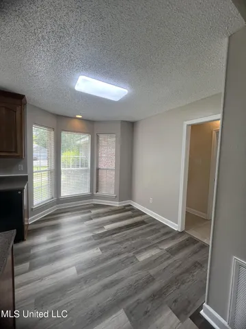 $1,775 | 1421 Spruce Street, Ocean Springs, MS 39564