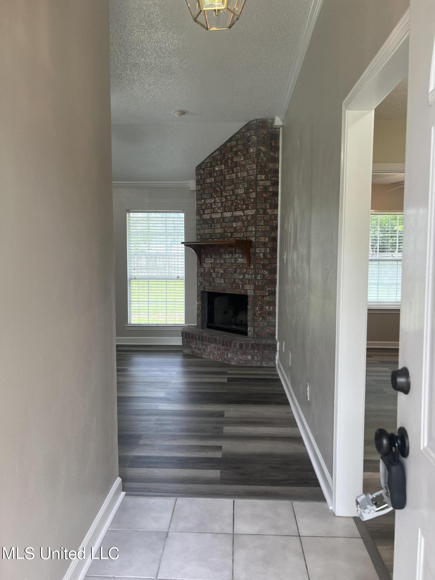 1421 Spruce Street Ocean Springs, MS 39564 - Photo 3 of 21 1421 Spruce