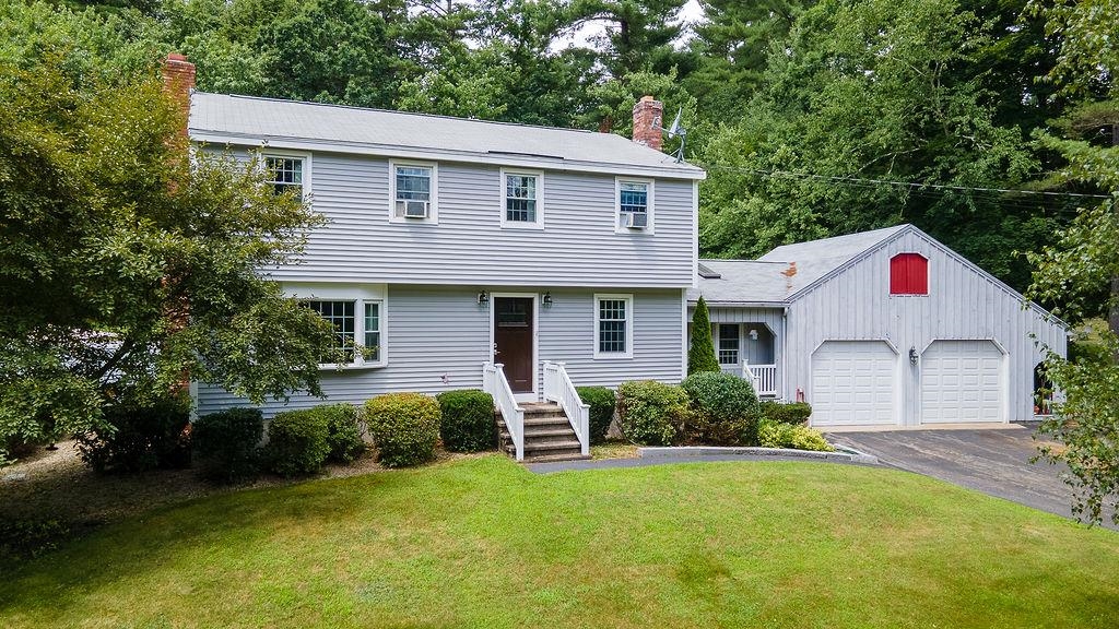 69 Chase Road Londonderry, NH 03053 - Photo 2 of 25