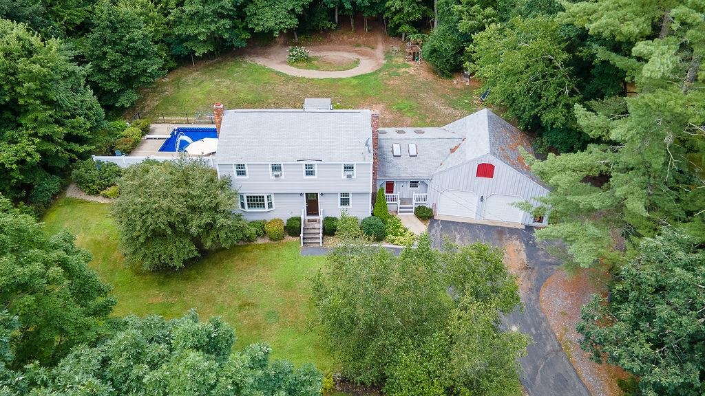 69 Chase Road Londonderry, NH 03053 - Photo 6 of 25