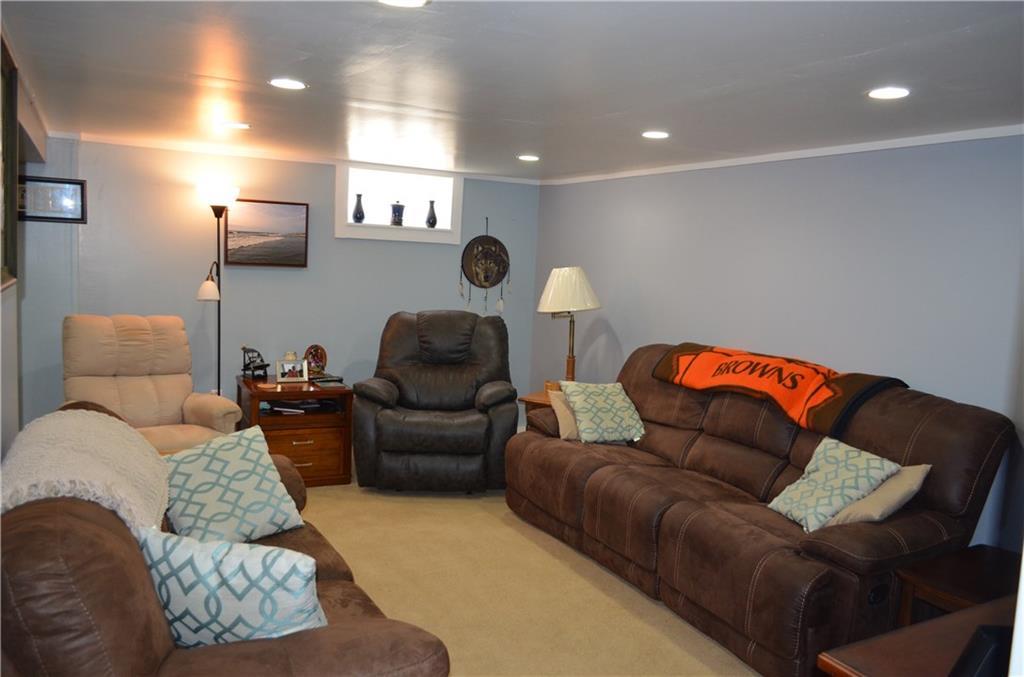 1408 Richmoor Road Springfield, OH 45503 - Photo 28 of 47