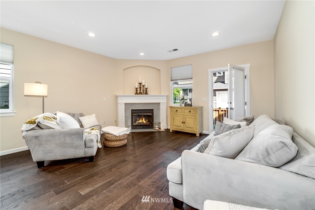 21026 40th Drive Southeast Bothell, WA 98021 - Photo 5 of 25