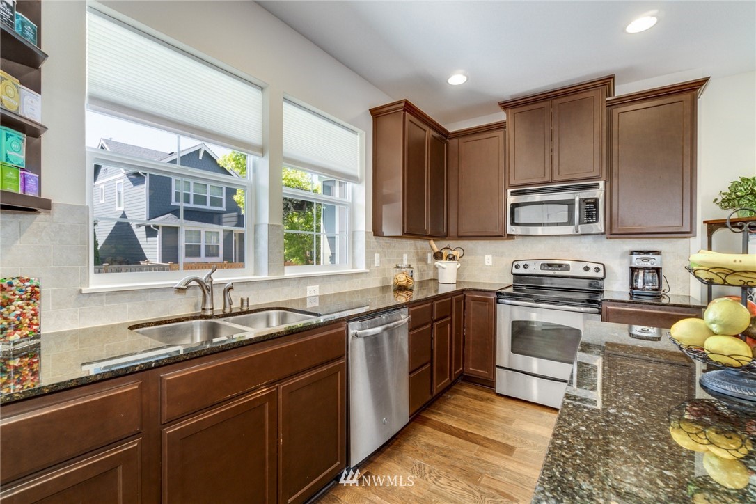 21026 40th Drive Southeast Bothell, WA 98021 - Photo 10 of 25
