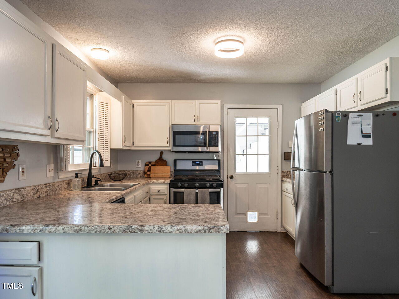 3505 Wickersham Way Raleigh, NC 27604 - Photo 18 of 22 kitchen3