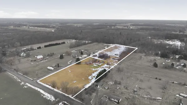 $270,000 | 14950 Pine Lake Avenue Northeast, Cedar Springs, MI 49319